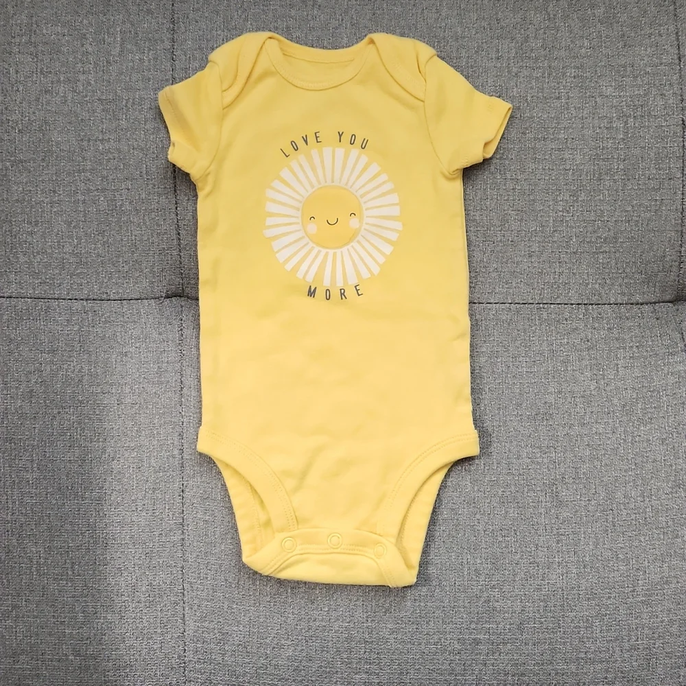 Carters 5 bodysuits neutral 3 months
